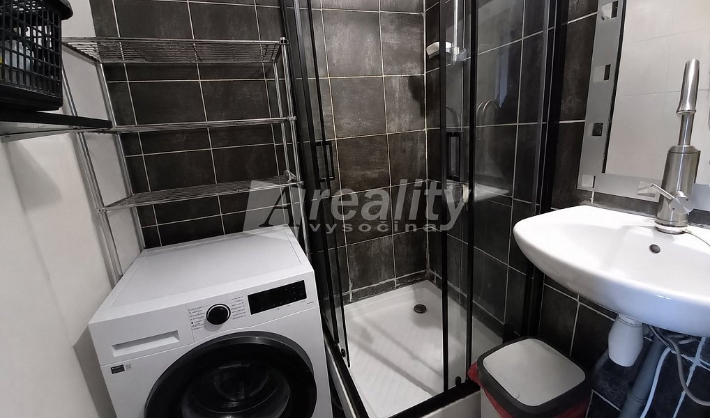 Prodej bytu 3+1 56 m², Jihlava – náhled fotky 4