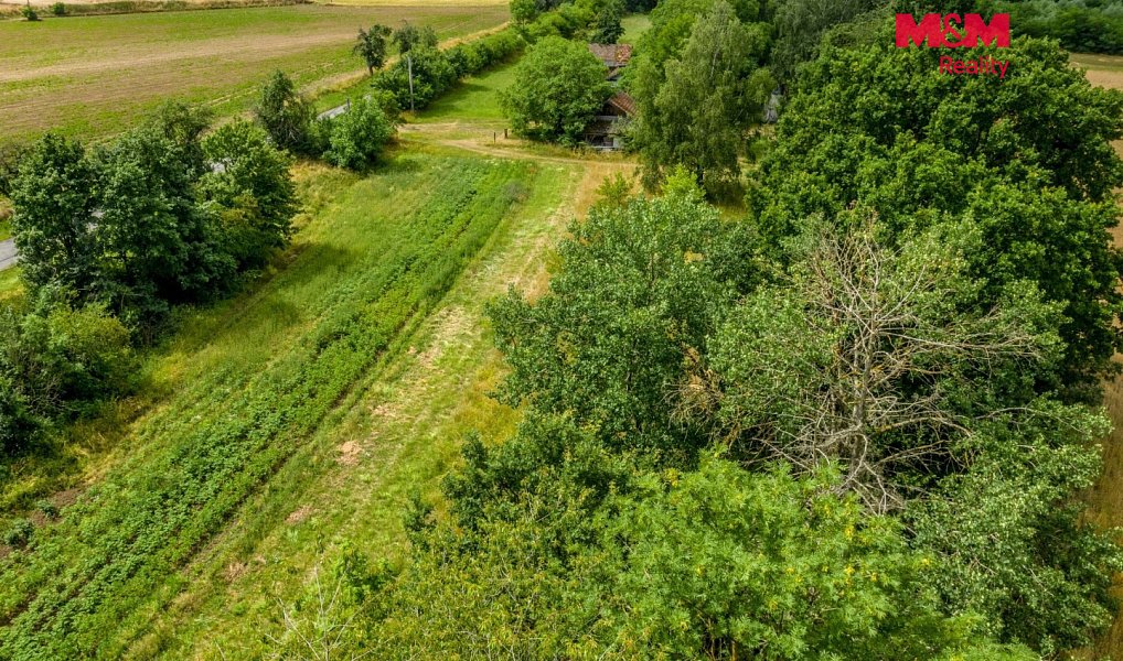 Prodej stavebního pozemku 1 810 m², Ujkovice – náhled fotky 9