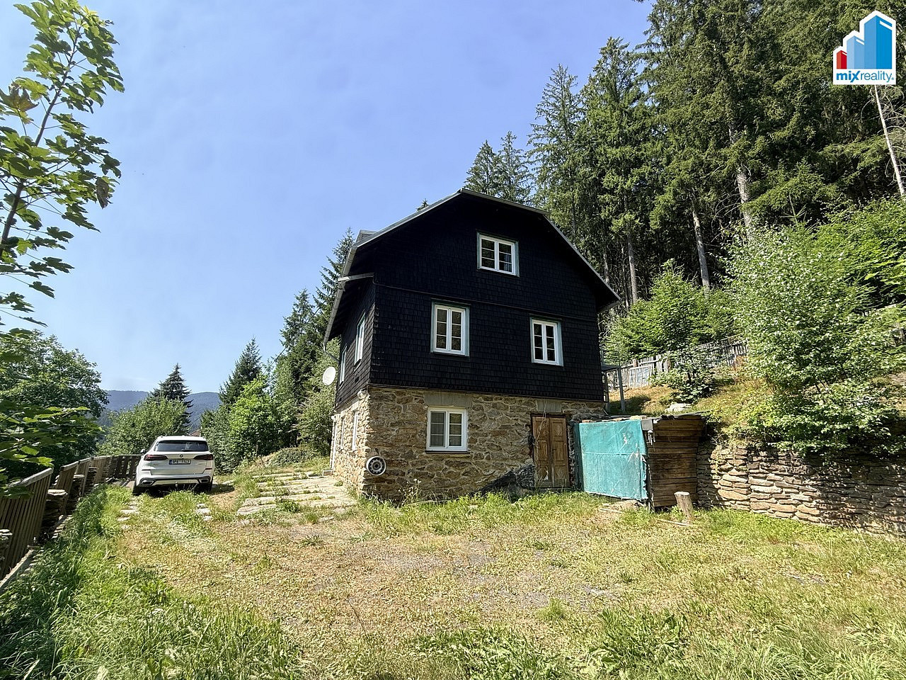 Prodej domu 145 m² s pozemkem 6 115 m² – fotografie 2
