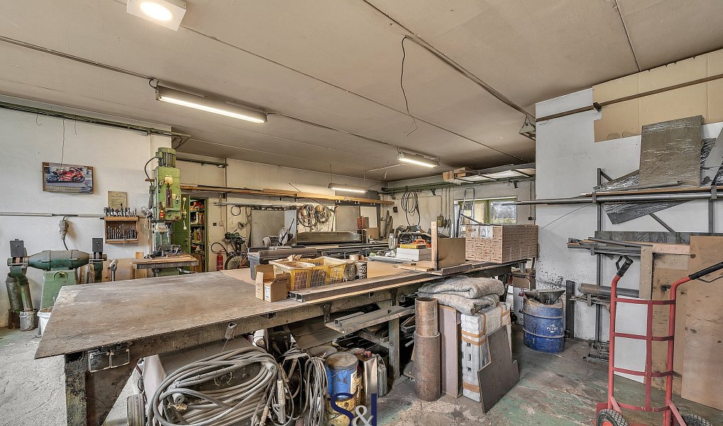 Prodej výrobních prostor 760 m², Neratovice – náhled fotky 8