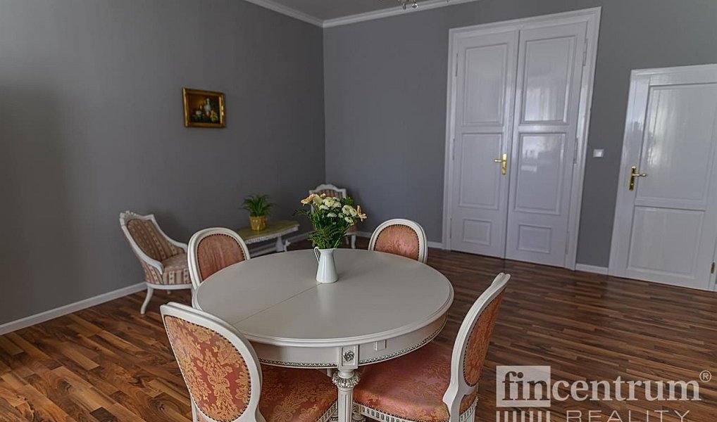 Prodej památky 800 m2 náměstí Zachariáše z Hradce, Telč, Telč – náhled fotky 21