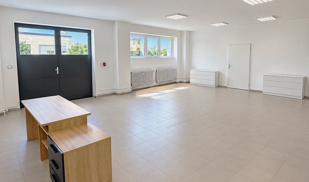 Pronájem skladovacích prostor 196 m², Kolín – náhled fotky 4