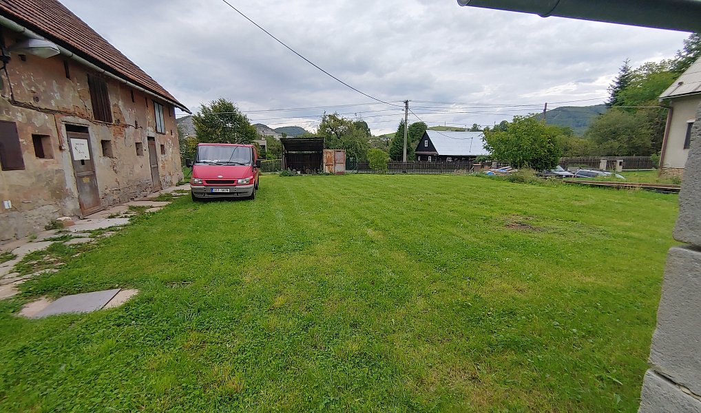 Prodej domu 352 m² s pozemkem 1 167 m², Ženklava – náhled fotky 14