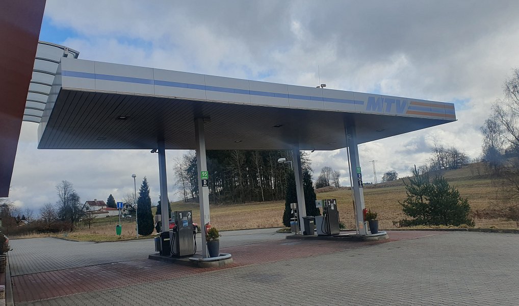 Prodej obchodních prostor 250 m², Nová Role – náhled fotky 3
