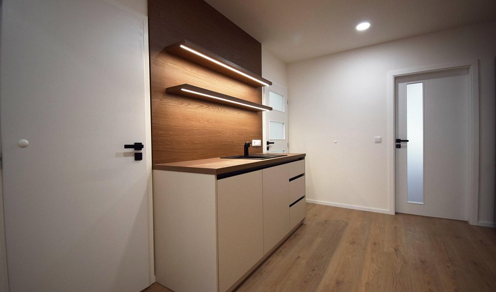 Pronájem bytu 3+kk 86 m², Praha – náhled fotky 5