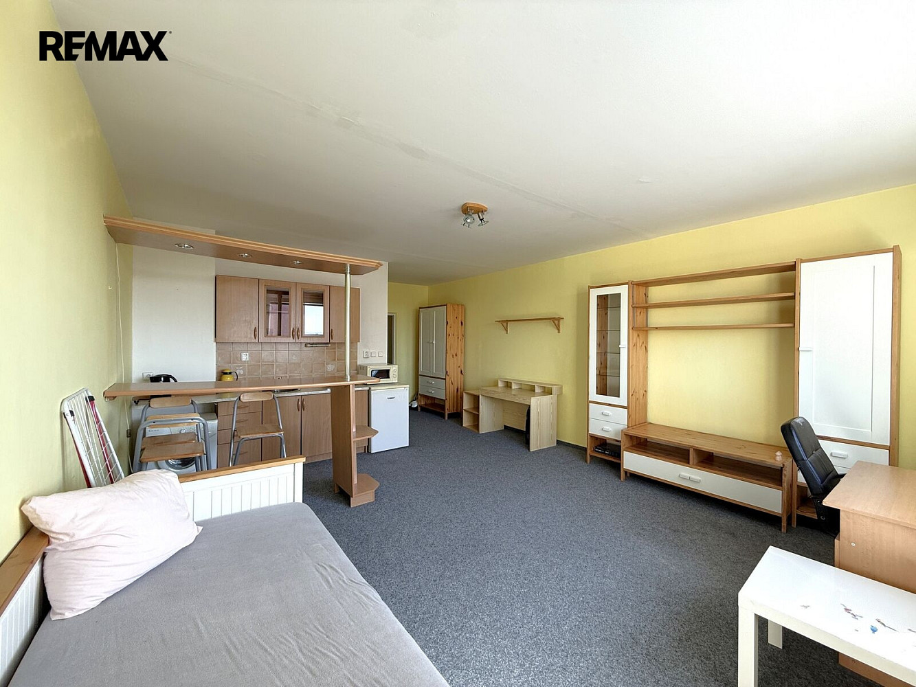 Pronájem bytu 1+kk 35 m² – fotografie 3