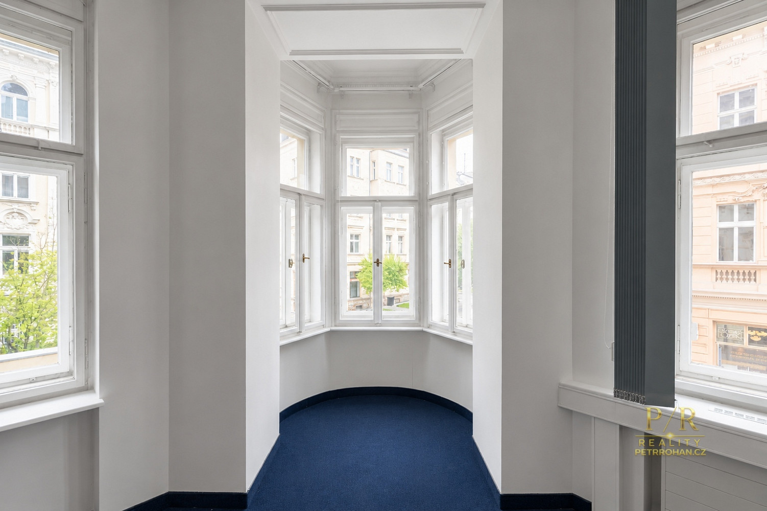 Pronájem kanceláře 15 m² – fotografie 3