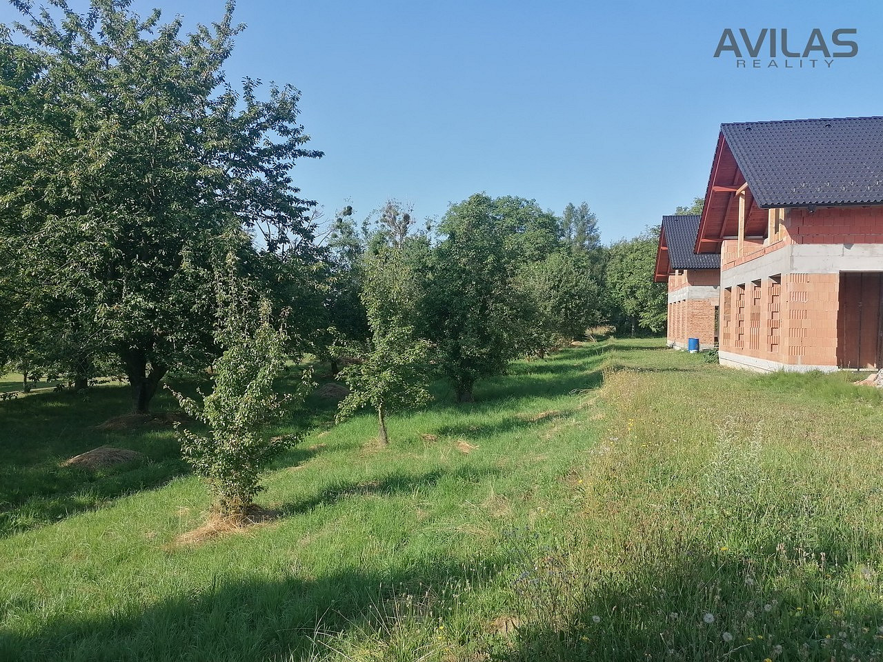 Prodej stavebního pozemku 2 940 m²