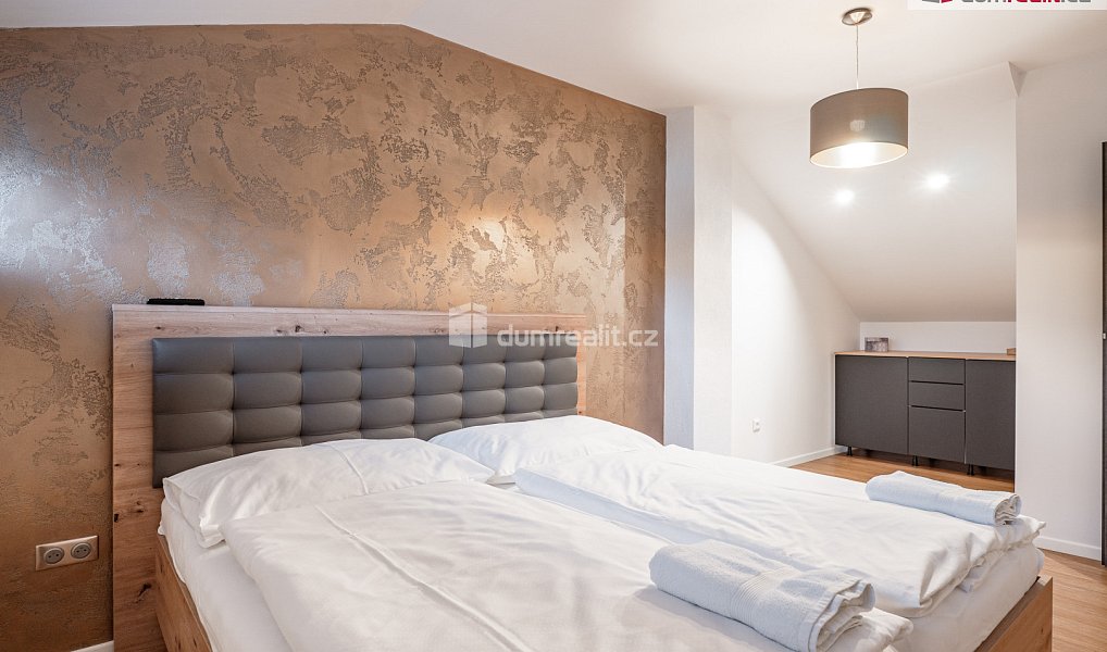 Prodej domu 184 m² s pozemkem 672 m², Dolní Morava – náhled fotky 16