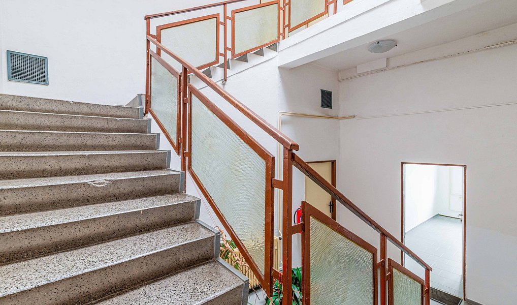 Pronájem kanceláře 30 m², Rakovník – náhled fotky 14
