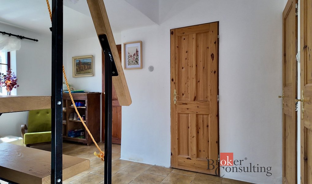 Prodej domu 140 m² s pozemkem 2 166 m², Štítary – náhled fotky 11