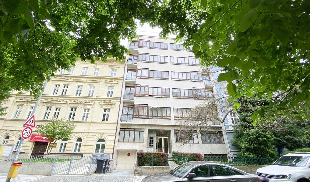 Pronájem bytu 2+kk 59 m², Praha – náhled fotky 15