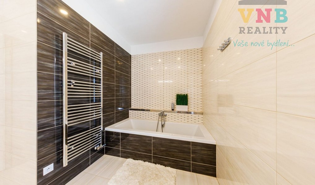 Prodej domu 145 m² s pozemkem 1 540 m², Hluchov – náhled fotky 22