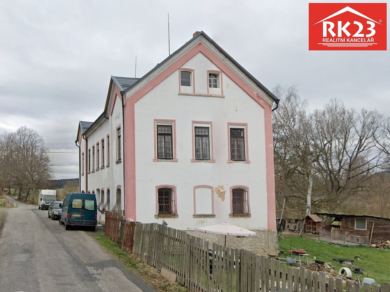 Prodej domu 300 m² s pozemkem 35 000 m² — photo 2