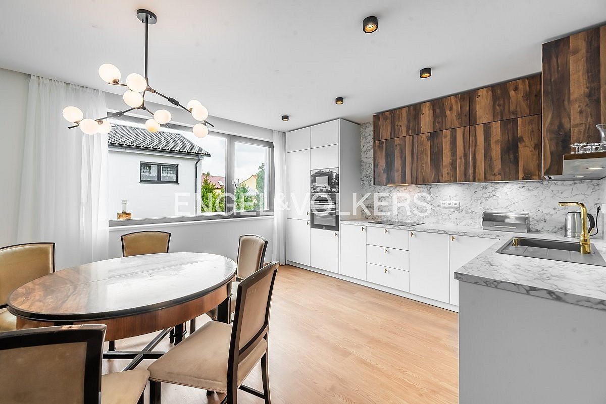 Pronájem domu 165 m² s pozemkem 120 m² – fotografie 4