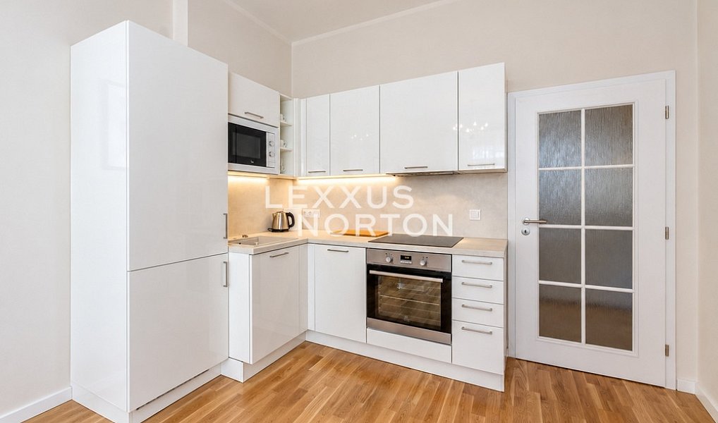 Pronájem bytu 2+kk 48 m², Praha – náhled fotky 3