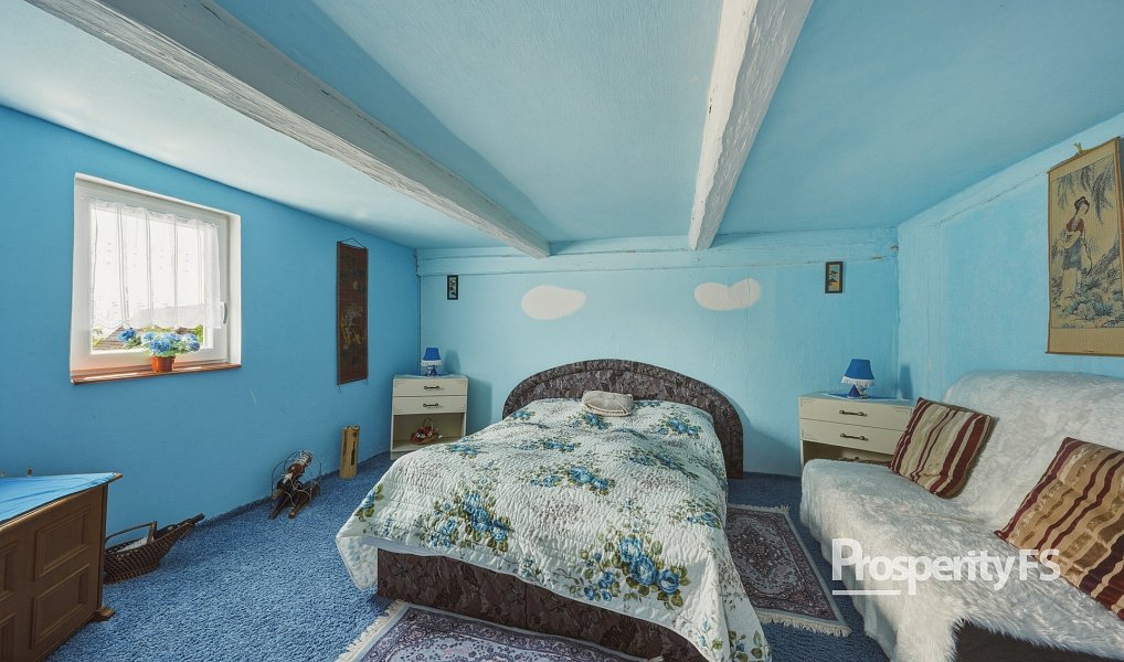 Prodej domu 318 m² s pozemkem 1 081 m², Liběšice – náhled fotky 29