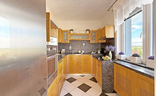 Prodej bytu 4+1 78 m², Čechova, Lišov, okres České Budějovice