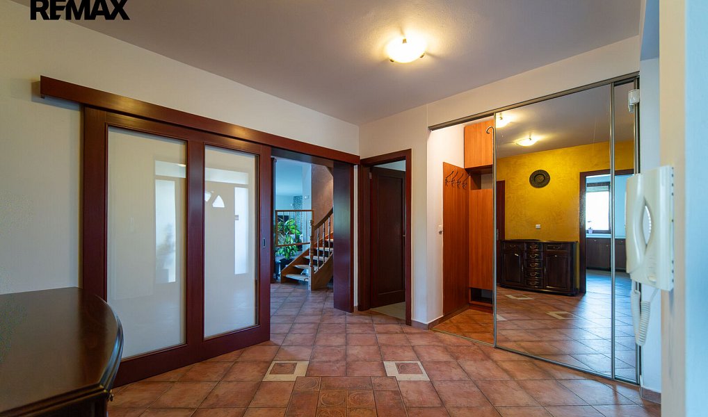 Prodej domu 346 m² s pozemkem 5 794 m², Troubsko – náhled fotky 16