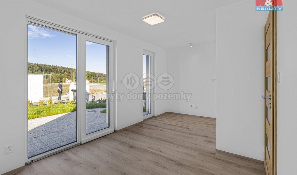 Prodej domu 157 m² s pozemkem 365 m², Čestice – náhled fotky 16