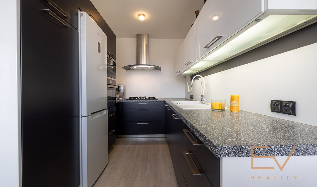 Prodej bytu 3+1 70 m², Praha – náhled fotky 5