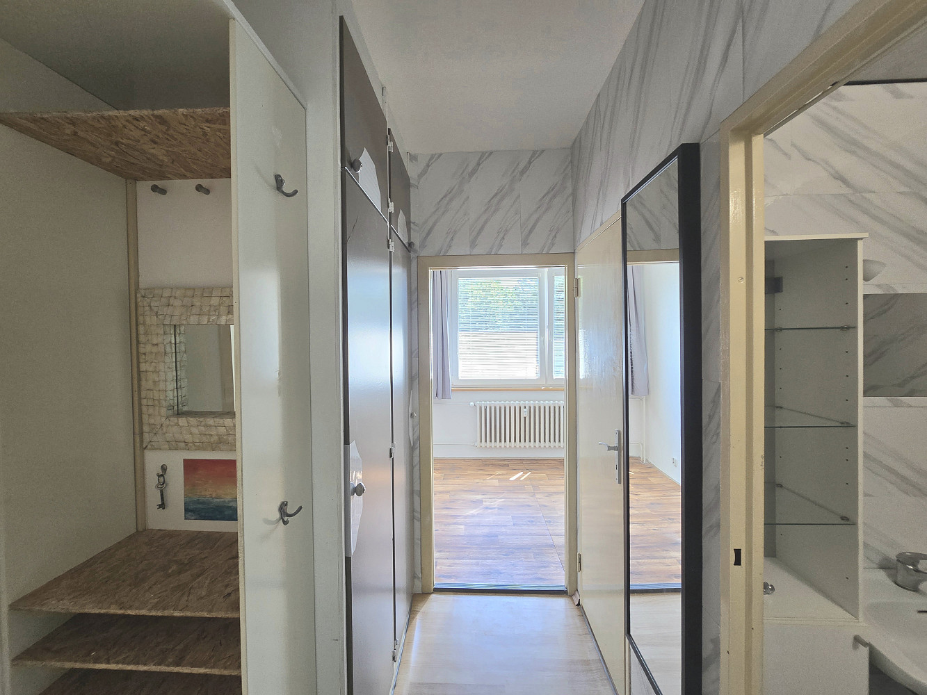 Pronájem bytu 1+1 34 m² - Widok 6
