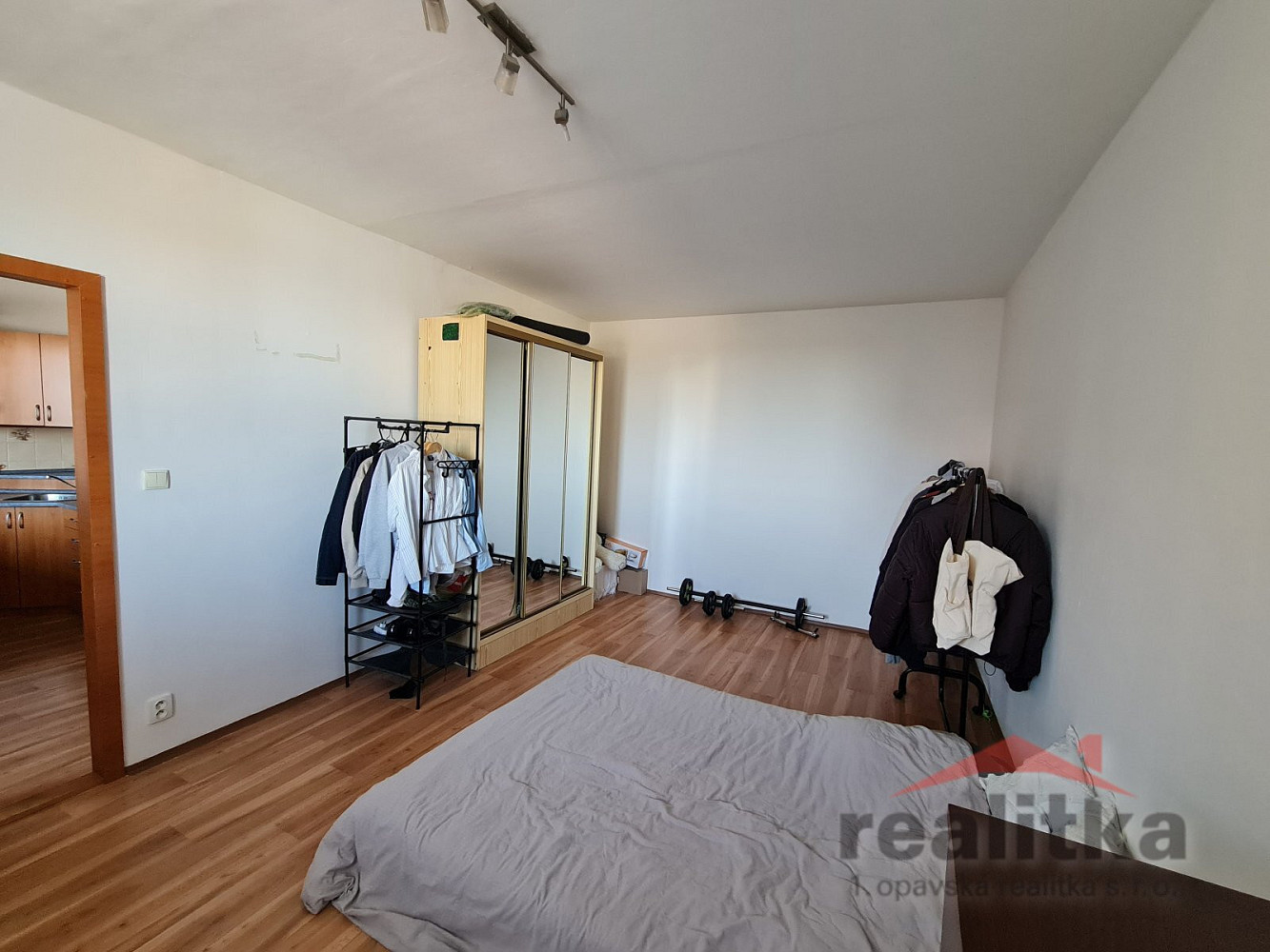 Pronájem bytu 1+1 40 m² – fotografie 4