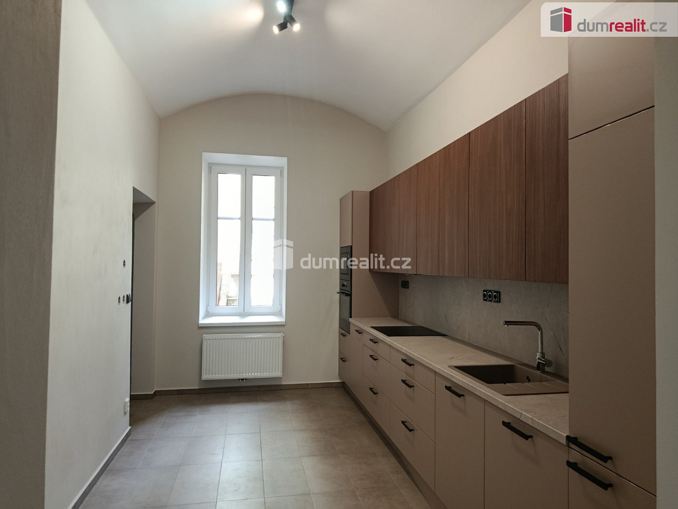 Pronájem bytu 1+1 36 m² — photo 3