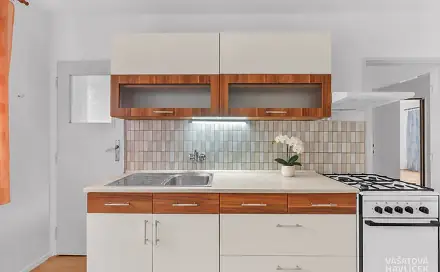 Pronájem bytu 2+1 55 m², Na Střezině, Hradec Králové