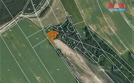 Prodej louky 2 352 m², Dubnice, okres Česká Lípa