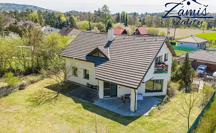Prodej domu 278 m² s pozemkem 1 322 m², Na Mělách, Nespeky - Městečko, okres Benešov