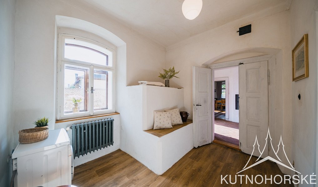 Prodej domu 414 m² s pozemkem 1 000 m², Velenka – náhled fotky 16