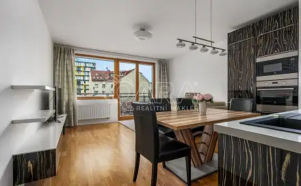 Pronájem bytu 3+kk 64 m², Drahobejlova, Praha 9 - Libeň