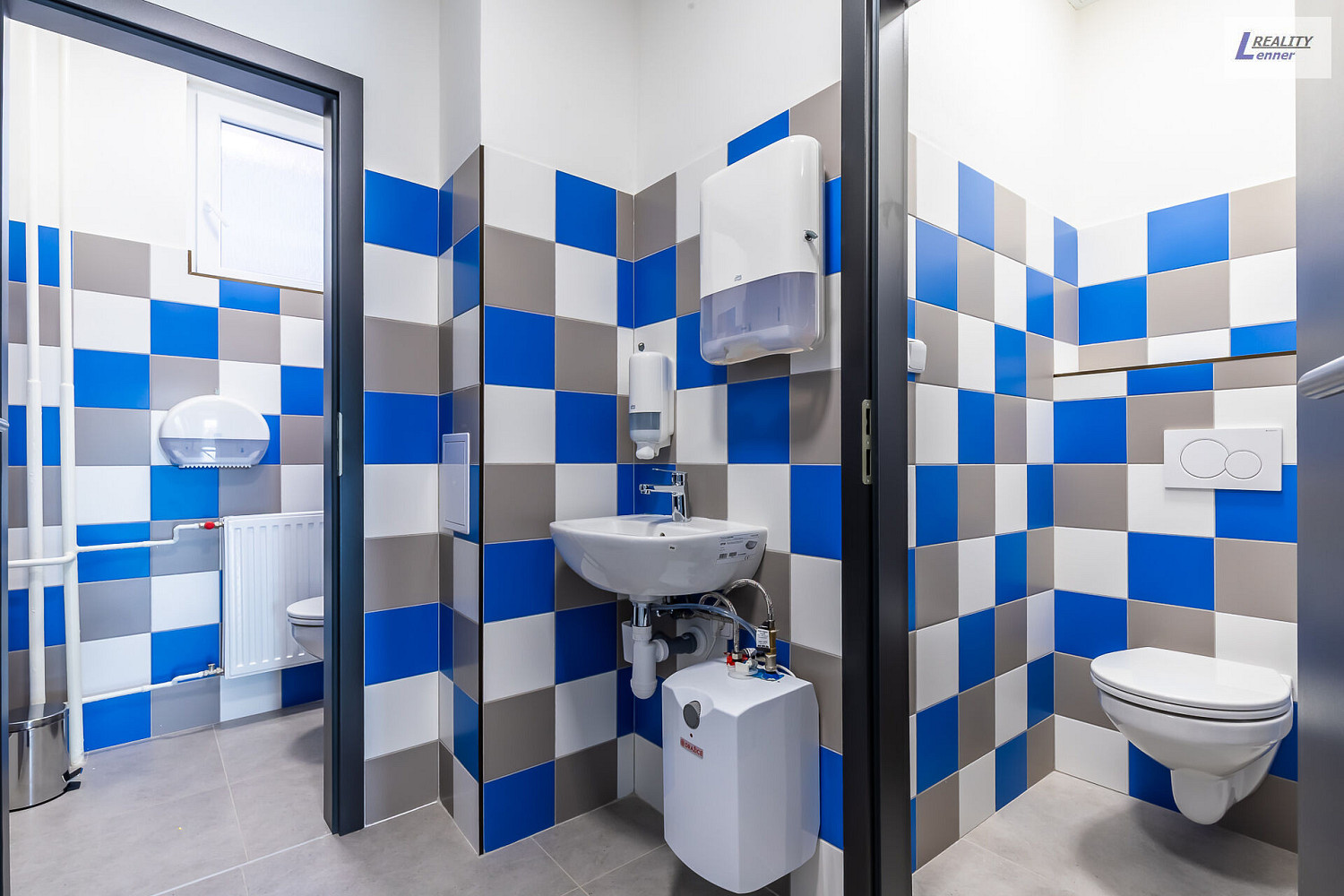Pronájem kanceláře 30 m² – fotografie 5