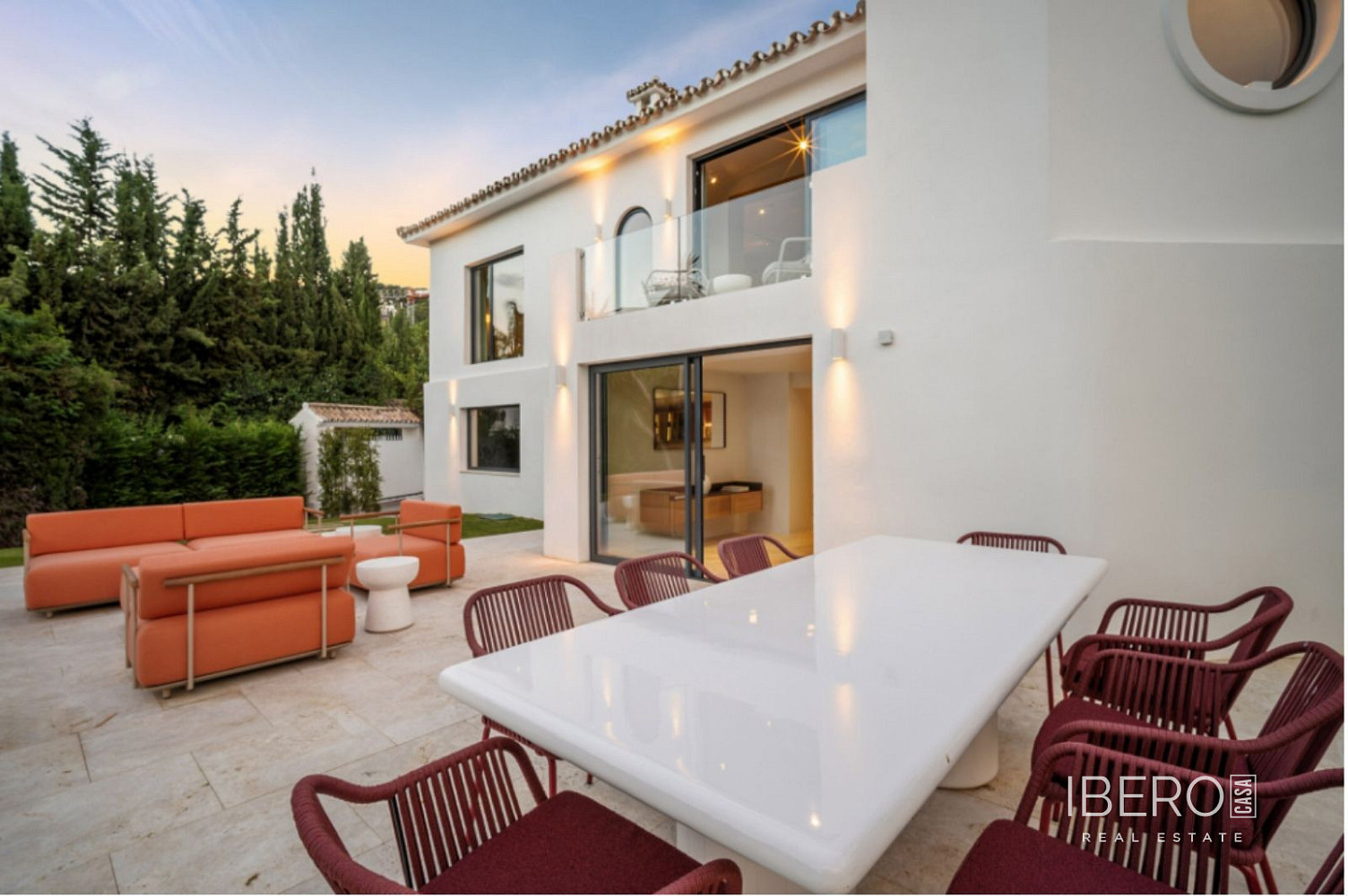 Prodej domu 262 m² s pozemkem 1 006 m² — photo 2