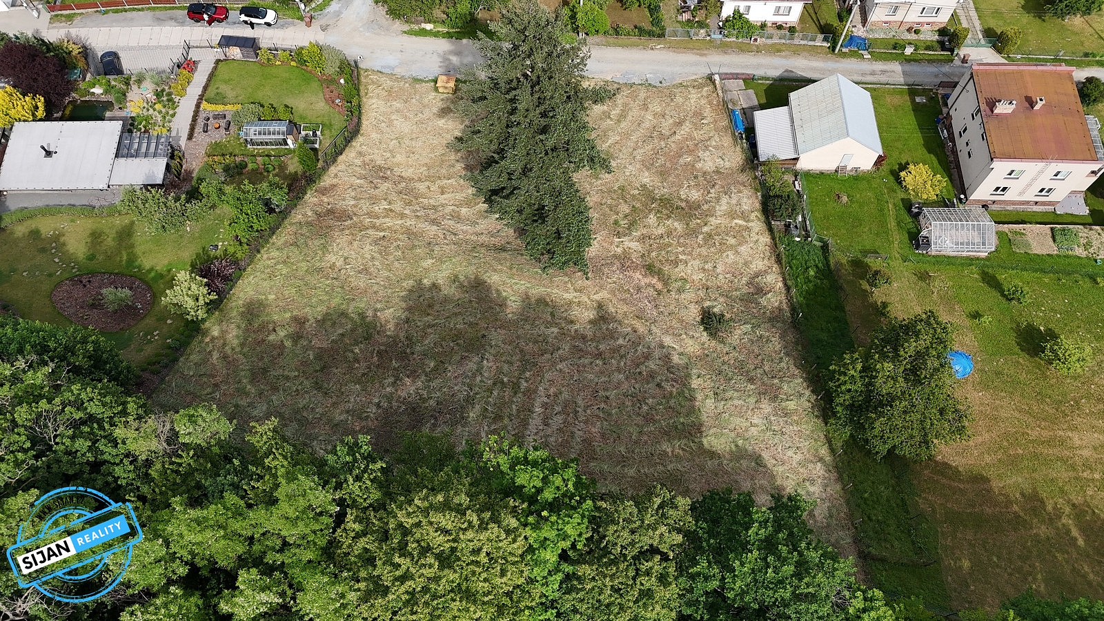 Prodej stavebního pozemku 1 306 m² — photo 4