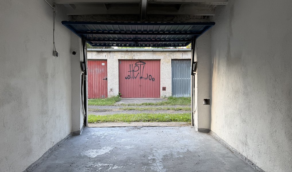 Prodej garáže 20m2, ulice U Oharky, Žatec, Žatec – náhled fotky 9