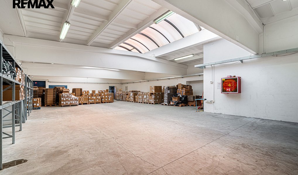 Prodej výrobních prostor 2 029 m², Olomouc – náhled fotky 2