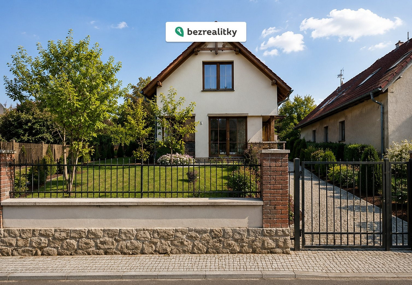 Prodej stavebního pozemku 1 000 m² — photo 3
