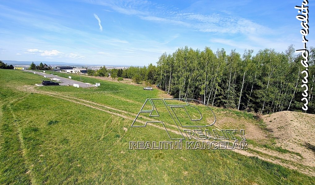 Prodej stavebního pozemku 613 m², Srubec – náhled fotky 2