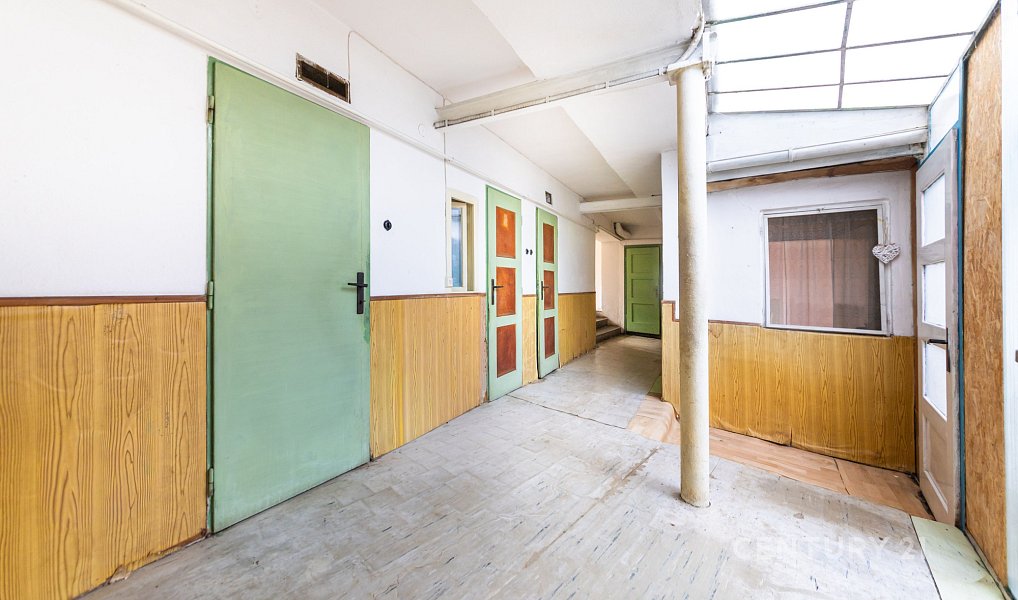 Prodej domu 200 m² s pozemkem 470 m², Velké Opatovice – náhled fotky 6