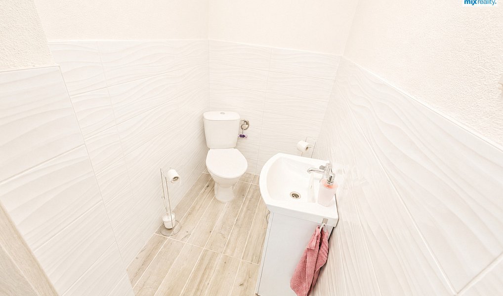 Prodej domu 261 m² s pozemkem 806 m², Zbiroh – náhled fotky 25