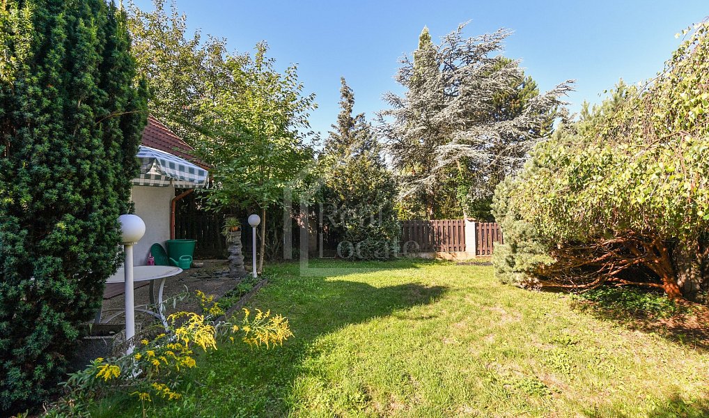 Pronájem domu 230 m² s pozemkem 379 m², Praha – náhled fotky 15