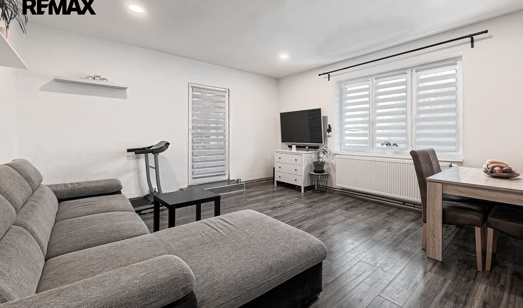 Prodej domu 252 m² s pozemkem 863 m², Krupka – náhled fotky 6