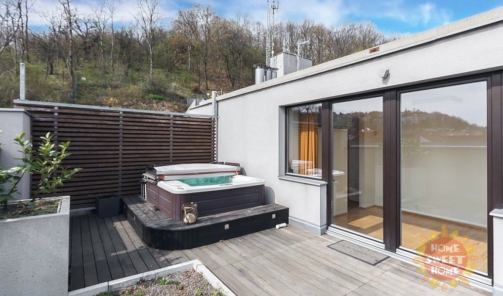 Prodej bytu 3+kk 86 m², Praha – náhled fotky 2