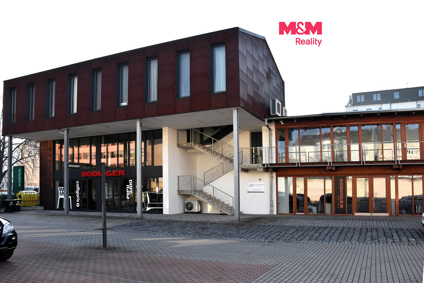 Pronájem kanceláře 234 m²