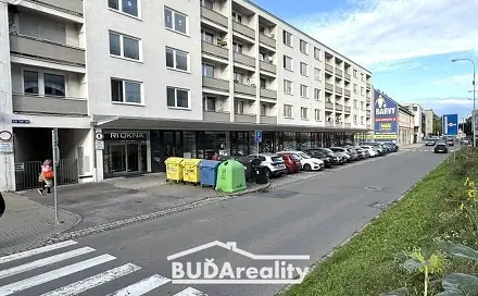 Prodej bytu 2+1 56 m², Kvítková, Zlín