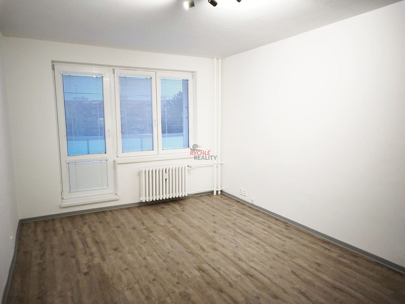 Pronájem bytu 1+kk 28 m²