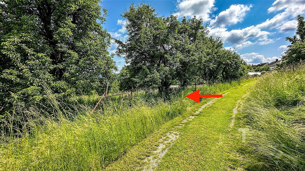 Prodej stavebního pozemku 708 m² — photo 4