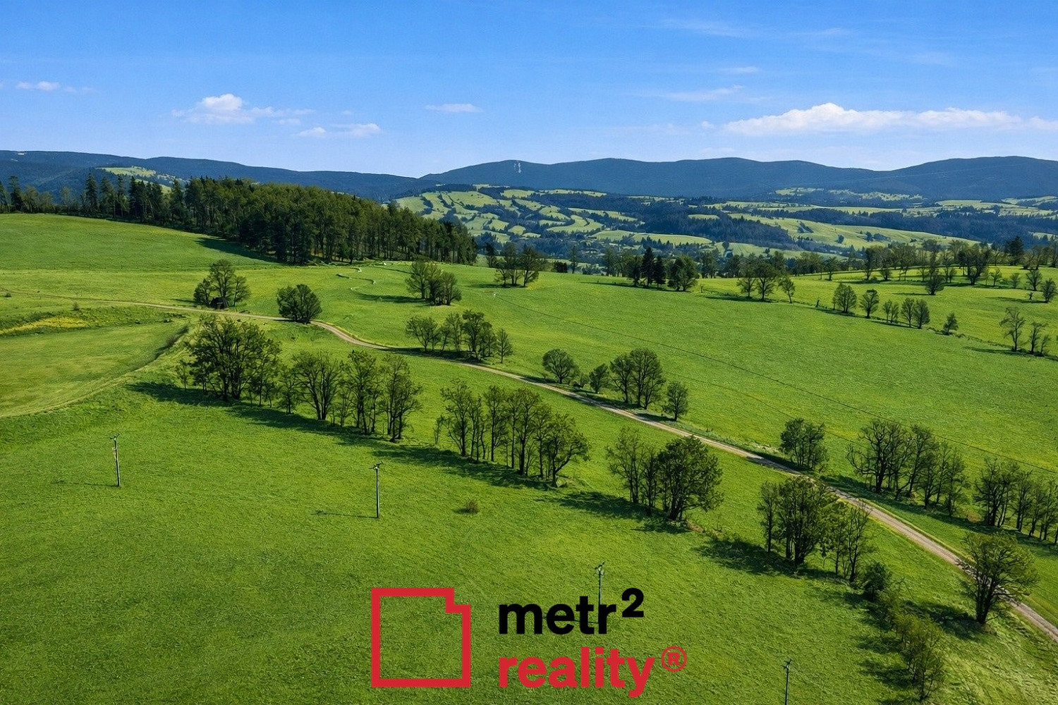 Prodej stavebního pozemku 713 m² – fotografie 5
